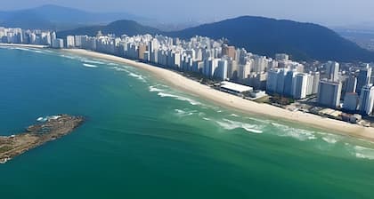 SHB - Delightful apartment in the heart of Guarujá