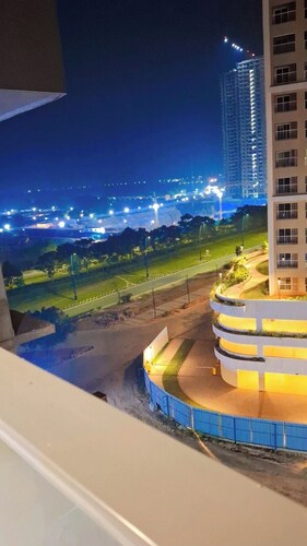 Aashna Paradise 2BHK Spacious @Gift City