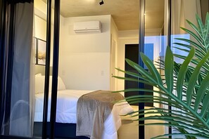Bed sheets - Studio with balcony coworking spacePaulista Avenue (São Paulo)
