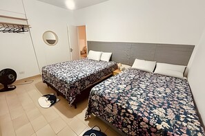 Bügeleisen/Bügelbrett