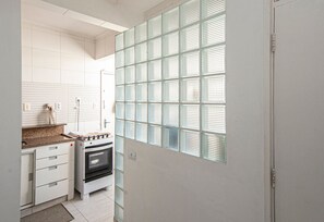 Refrigerador, microondas, horno y tostadora 