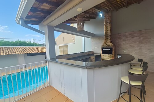 SHB • Swimming pool | Barbecue | Security | City