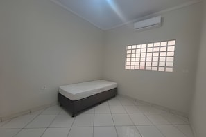 Interior - SHB • Swimming pool | Barbecue | Security | City (Presidente Prudente)