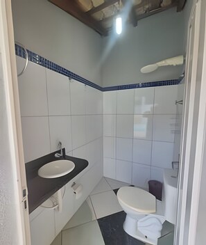 Bathroom - SHB • Swimming pool | Barbecue | Security | City (Presidente Prudente)