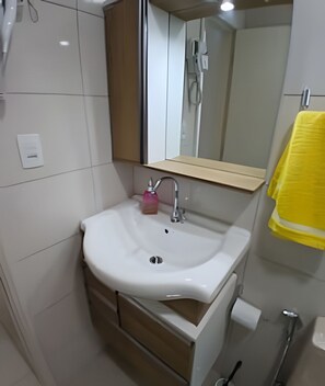 Hair dryer - SHB • Beachfront | Family | Fully Equipped Kitchen (Praia Grande)