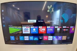 Television - SHB - Complete Leisure Facilities Ocean View (Santos)