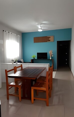 Dining - SHB - Country House Events Swimming Pool Barbecue (Elias Fausto)