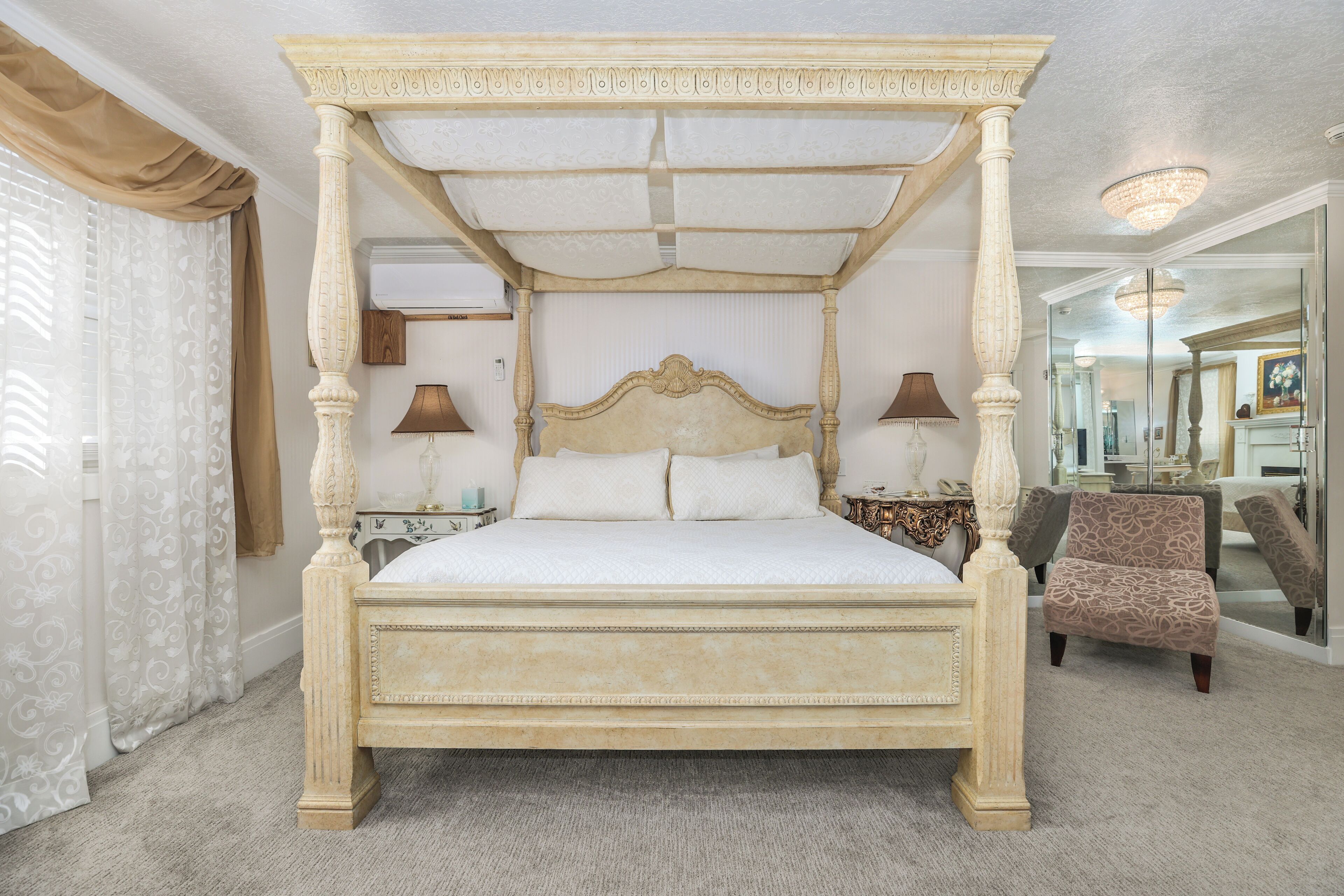 Kamar Deluks, pemandangan gunung | Meja kerja, ruang kerja ramah laptop, dan Wi-Fi gratis