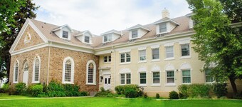 Old Rock Church Bed and Breakfast 