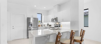 Charming 3-bedroom house in peaceful Ave Maria with AC and gym