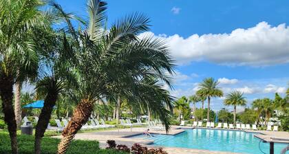 Charming 3-bedroom house in peaceful Ave Maria with AC and gym