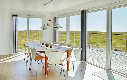 Amazing home in Lemvig with sauna