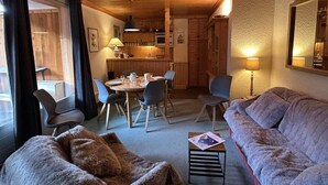 Uklassifisert bilde, 3 av 36, knapp