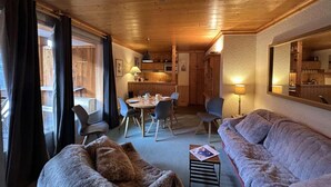 Uklassifisert bilde, 2 av 36, knapp