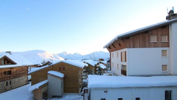 Unclassified image, 1 of 15, button - 2nd floor, balcony, tv, ski locker, 50m², Alpe d'Huez (L'Alpe d'Huez)