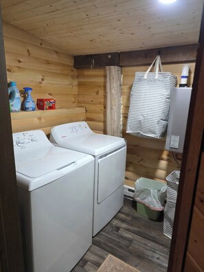 Interior - Bear Necessity Cabin Melstrand, MI (Shingleton)