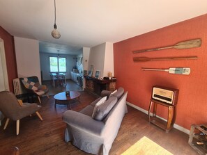 Living area - Authentic house on the D-Day beaches in Normandy (Saint-Sauveur-le-Vicomte)