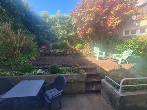 Terrace/patio - Authentic house on the D-Day beaches in Normandy (Saint-Sauveur-le-Vicomte)