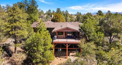 Prescott Mountain Retreat - 1 Bed 1 Bath Pet Friendly Close to DT