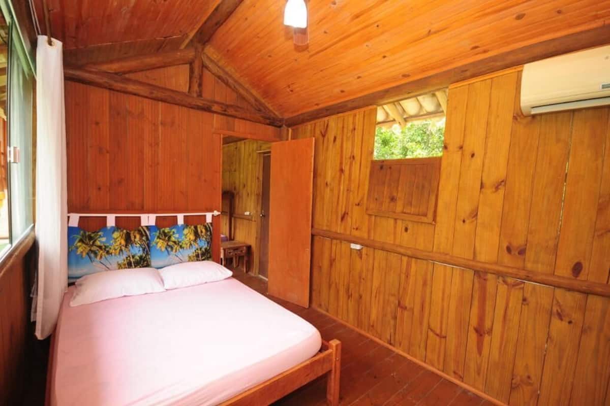 Economy Quadruple Room | Free WiFi