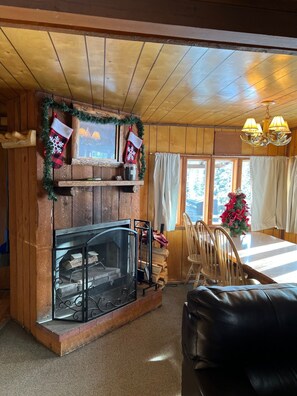 Interior - Sleeps 15, mountain cabin with mountain and river views. Close to Wolf Creek Ski, on-site river fishing 3/4 mile, snowmobiling, UTV/ATV trails nearby. Duplex Unit rent Aspen@ Riverbend for large groups. (South Fork)