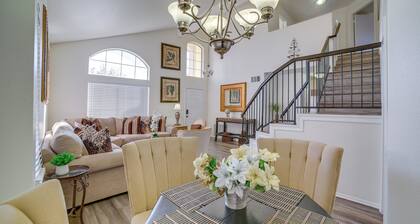 Family Home w/ Hot Tub! 2 Mi to Dtwn Riverside