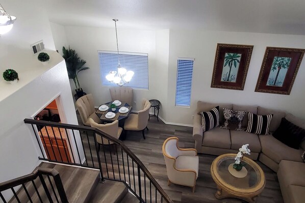 Téléviseur, livres