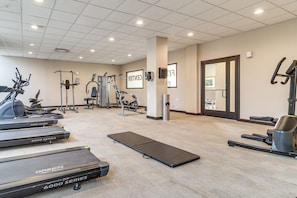 Fitness facility - 2 Mi to DMC & Children's Hospital: Modern Studio (Detroit)