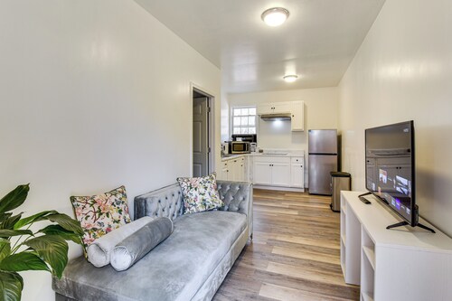 Hike & Sip in North Georgia: Apartment w/ Deck