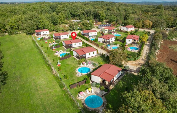 Exterior - Amazing home in Tinjan (Tinjan)