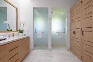 Shower, hair dryer, towels, soap - Porta Fortuna Luxury: 3BR + Chef, Maid & Golf Cart (Punta Mita)