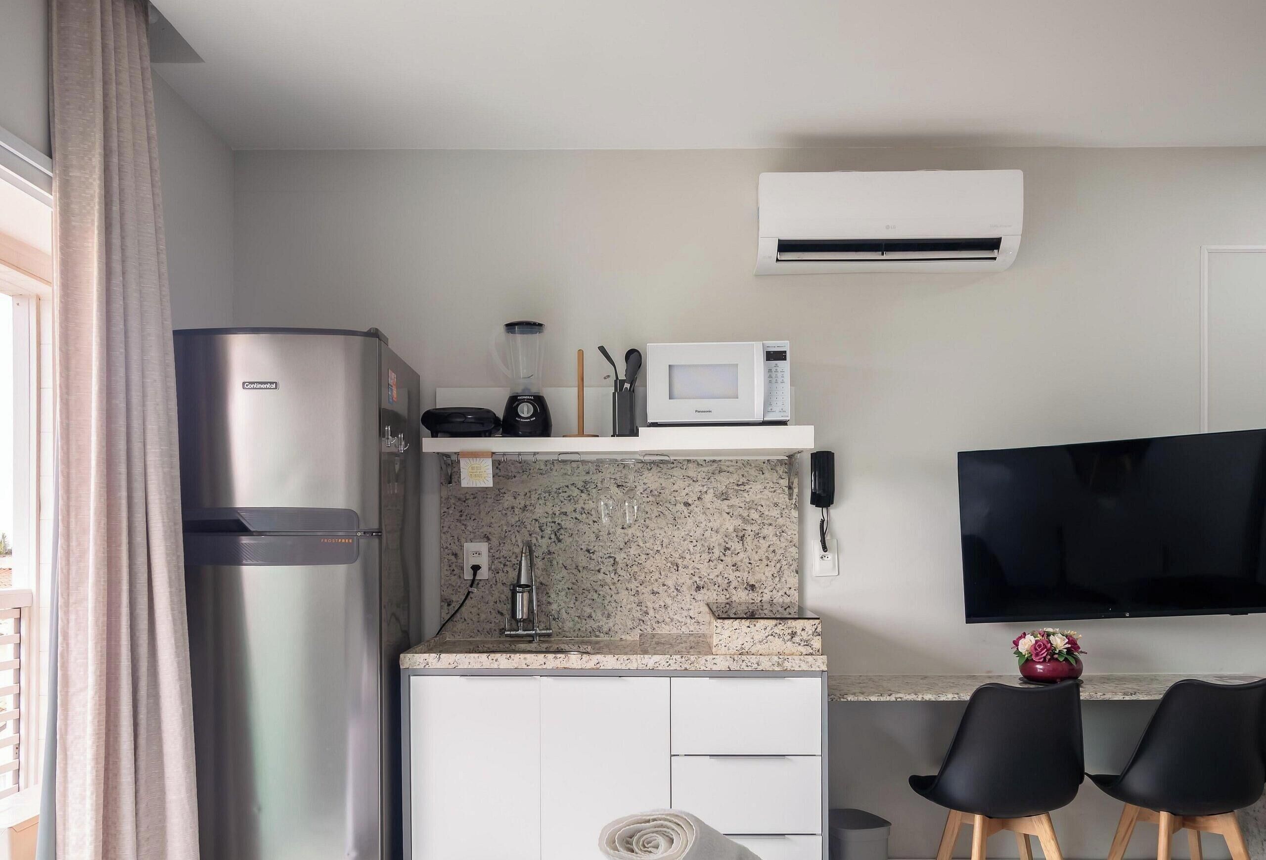 شقة بتجهيزات أساسية | المنشأة من الداخل