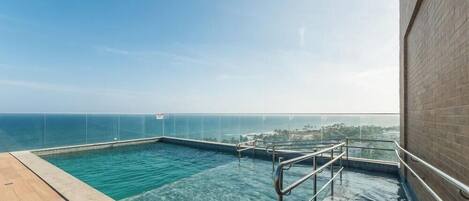 Apartment | Pool