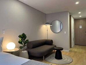 1 camera, una scrivania, ferro/asse da stiro, Wi-Fi