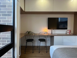 1 habitación, tabla de planchar con plancha, wifi y ropa de cama 