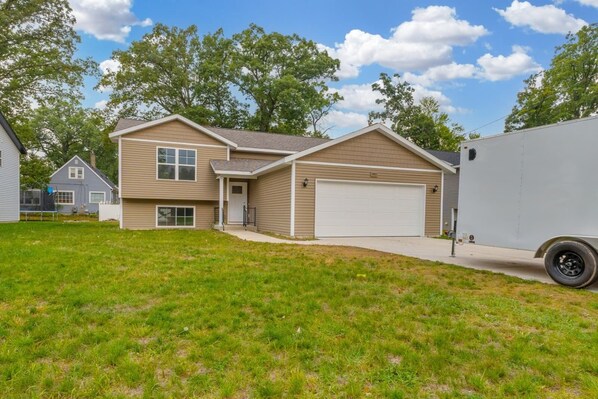 Exterior - Grand Rapids Area Stay, Shopping and Entertainment (Wyoming)