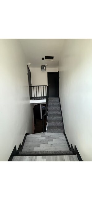 Interior - 4 Bedroom Luxurious Flat Greatly Located (Newcastle upon Tyne)