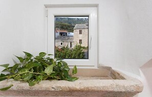 Interior - Beautiful apartment in Bol with WiFi (Bol)