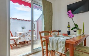 Dining - Amazing apartment in Bol with WiFi (Bol)
