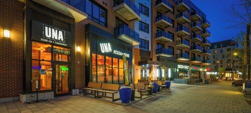 University District YYC Pet Friendly, Quick, Easy Access to Downtown & Mountains