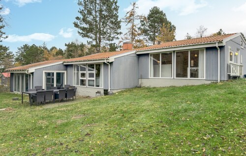 Stunning home in Knebel