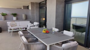 Modern Apartment | Terrace/patio - Sunset Cliffs Apartments Tower 1 (Benidorm)