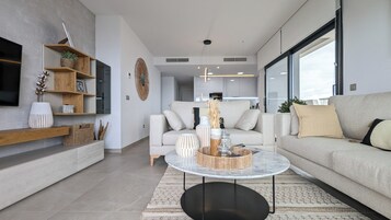 Boho Style Apartment | Free WiFi, bed sheets
