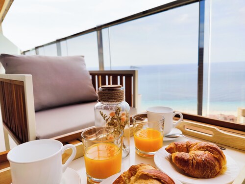 Sunset Wawes Apartment Tower 2