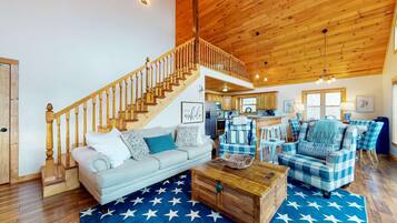 TV, fireplace, DVD player, offices