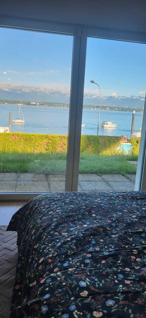4 dormitorios, tabla de planchar con plancha, wifi y ropa de cama