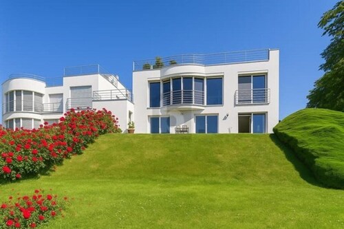 4-bedroom Villa in Cologny Geneva with Lake View