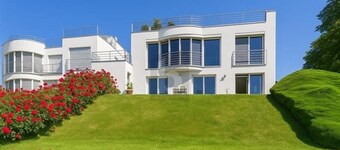 4-bedroom Villa in Cologny Geneva with Lake View