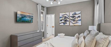 Bügeleisen/Bügelbrett, WLAN, Bettwäsche