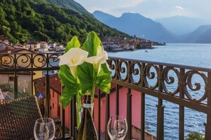 Property grounds - Celia's house near Bellagio (Lezzeno)